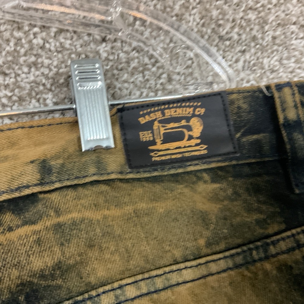 Dash Men's Shorts Size 40 Pockets Stretch Distressed Denim Pockets Frayed Hems - Picture 6 of 16